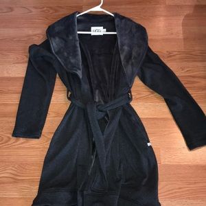 Worn once Ugg robe!!